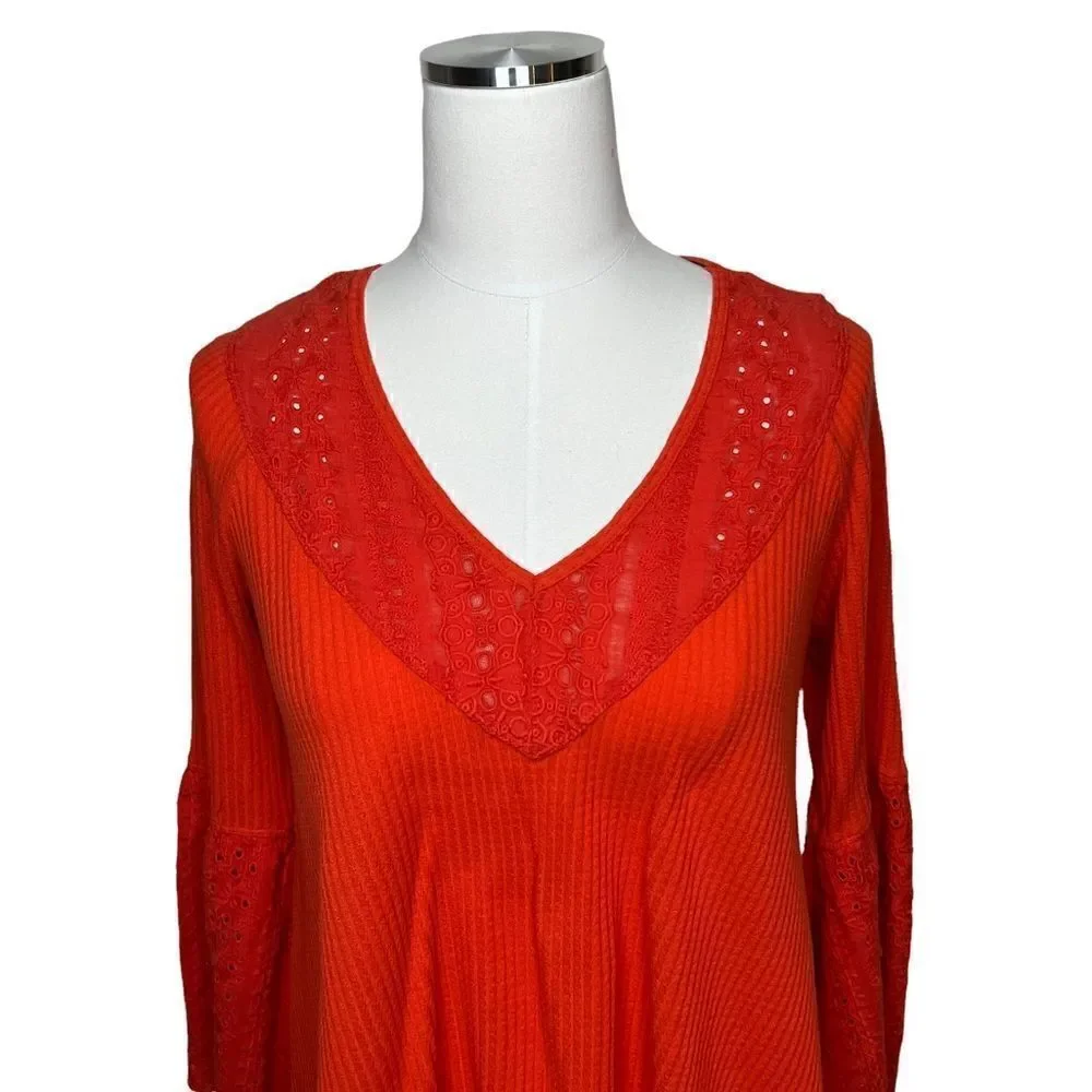 Free People Women’s Parisian Nights Bell Sleeve Blouse Top Size XS‎